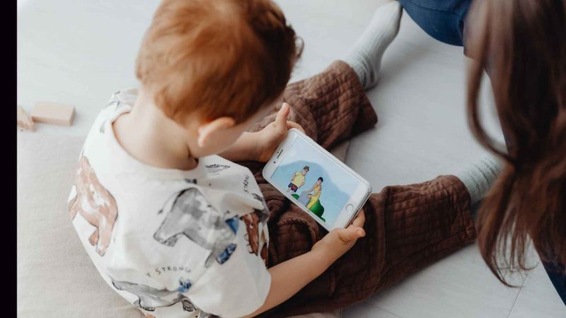Screen Time Before Age 2 May Speed Up Brain Development in Ways That Matter Later