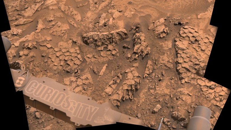 NASA Curiosity Rover Captured Something on Mars No One Has Seen Before
