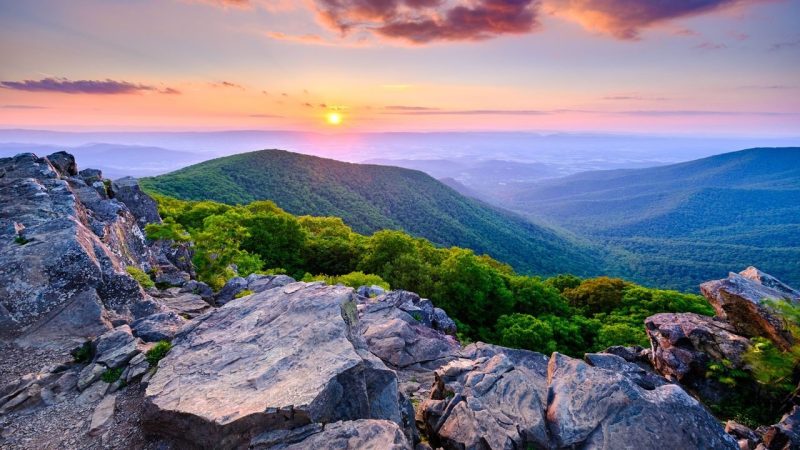 Ancient Appalachian Mountains Hold Lithium for 500 Billion Phones